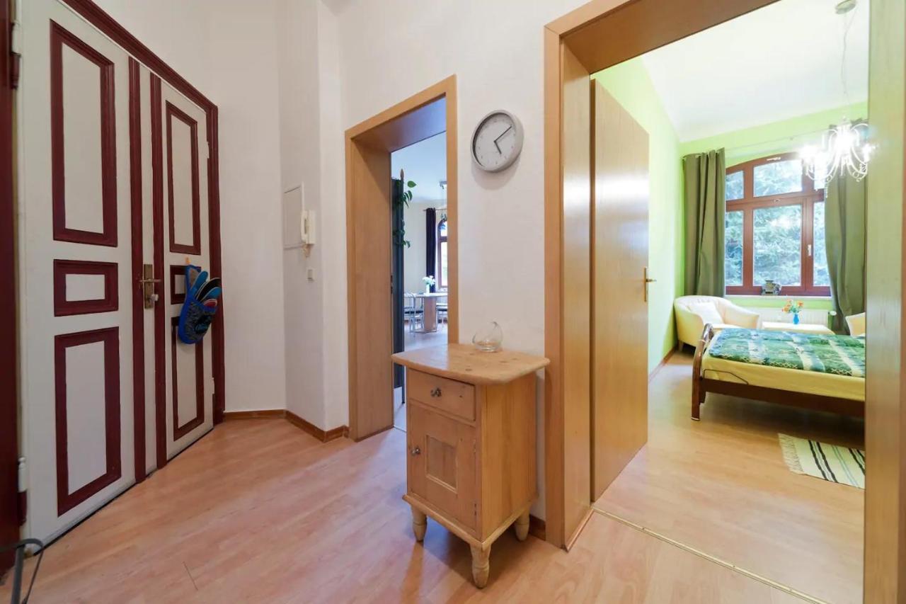 Grosse Ferienwohnung In Dresden-Lobtau Exterior foto